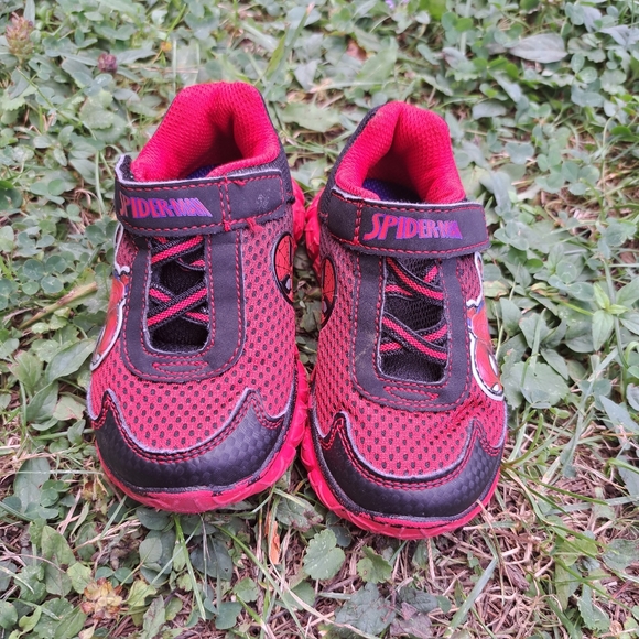 Marvel Spider-Man Toddler's Shoes - Picture 3 of 8